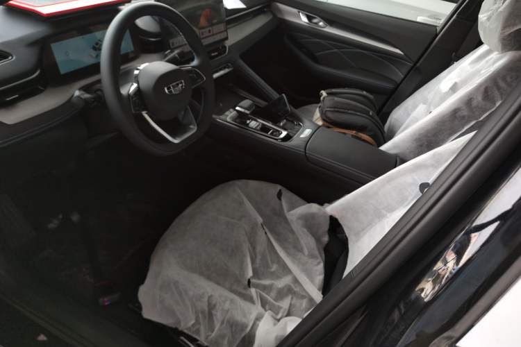 Used Geely Auto Preface 2026 Model Oriental Yao 1.5TD Kunlun Edition