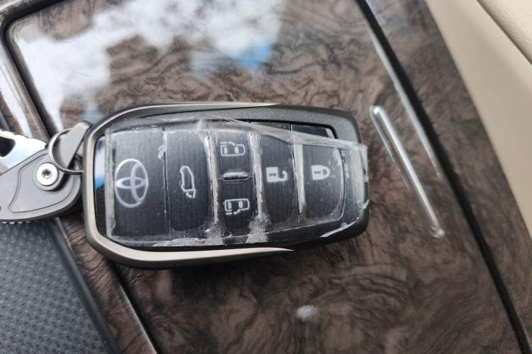 Used Toyota Alphard 2020 Dual-Engine 2.5L Prestige Edition