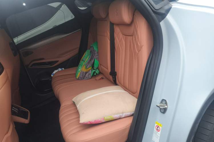 Used BYD Song L EV 2024 662 km Excellence Version
