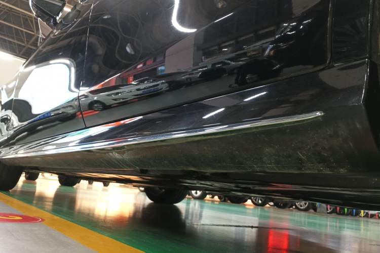 Used Mercedes-Benz E-Class 2020 E 300 L Sporty and Stylish Model
