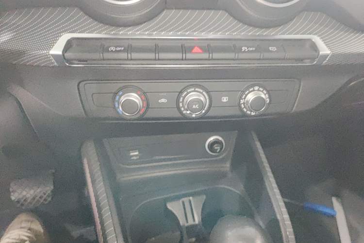 Used Audi Q2L 2018 35 TFSI Launch Exclusive Edition China VI