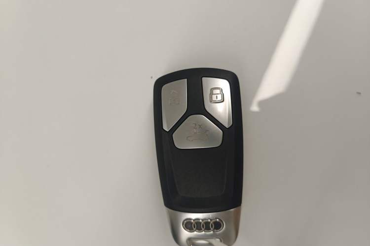 Used Audi A4L 2016 35 TFSI Automatic Standard Model
