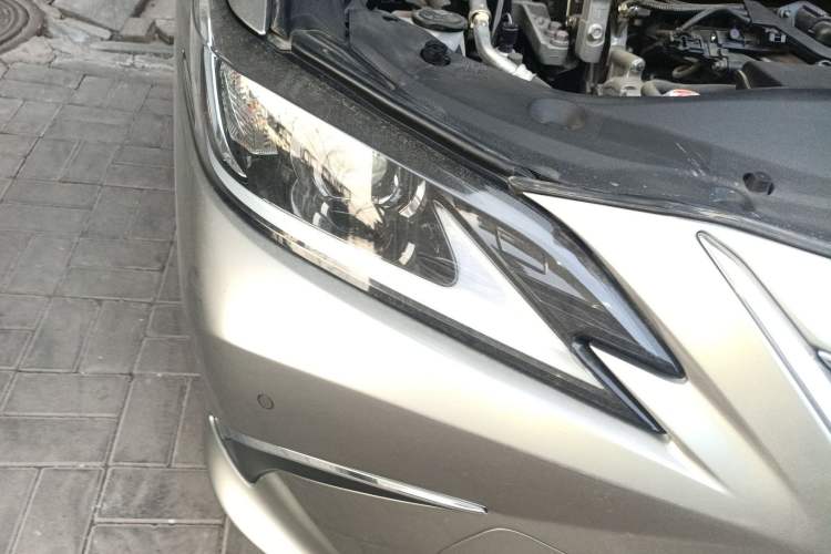 Used Lexus ES 2022 200 Excellence Edition
