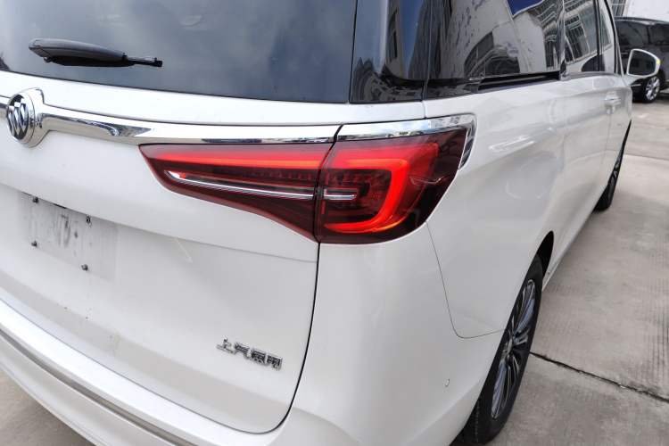 Used Buick GL8 2021 ES Land Cruiser 653T Flagship Model
