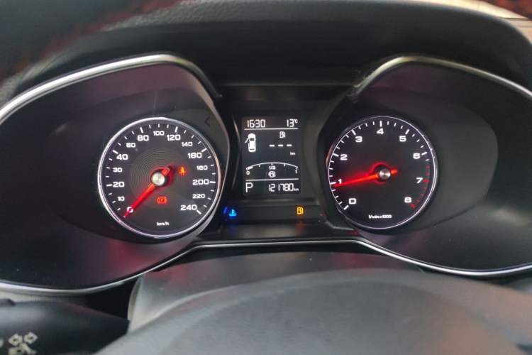 Used MG 6 2017 20T Automatic Luxury Smart Connect Version China V Standard