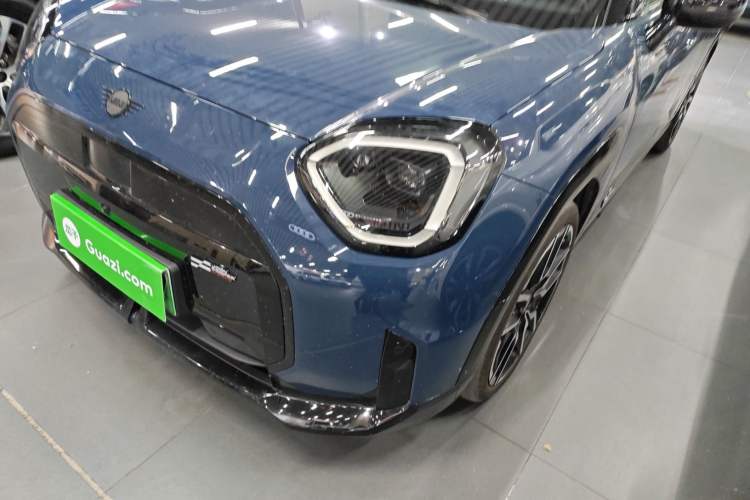 Used  Electric MINI ACEMAN 2024 SE Racing Driver
