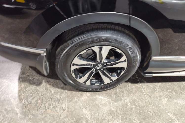 Used Honda CR-V 2017 240TURBO CVT Front-Wheel Drive Fashion Edition
