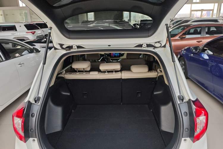 Used Honda Jade 2013 1.8L automatic Comfort version 5 seats
