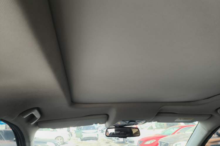 Used GAC Trumpchi GS7 2017 320T Two-Wheel-Drive Luxury Smart Connectivity Model
