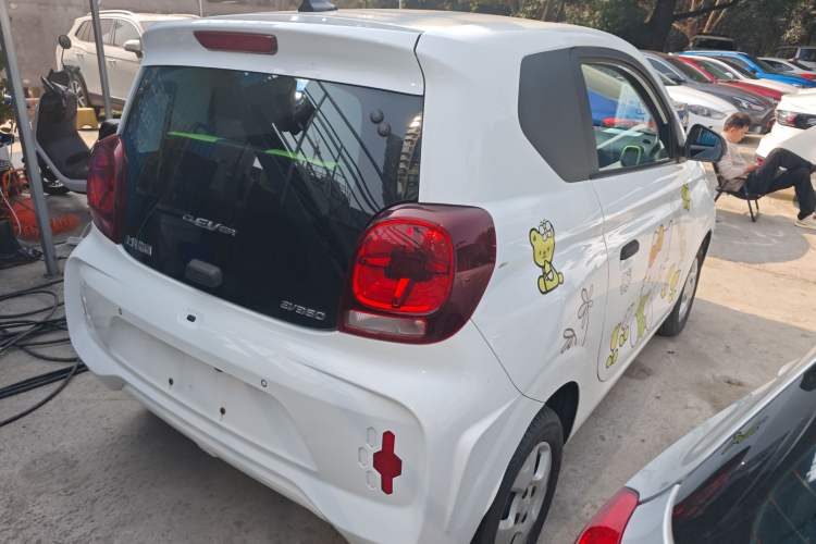 Used Roewe Clever 2021 302km All-Round Version
