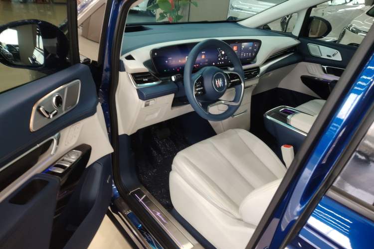 Used Buick Century 2023 2.0T Six-Seater Yinshi Edition