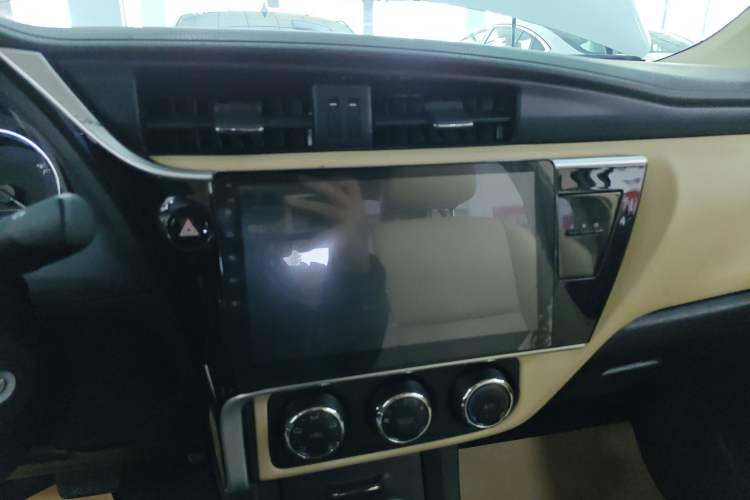 Used Toyota Corolla 2017 Revised Version 1.2T S-CVT GL