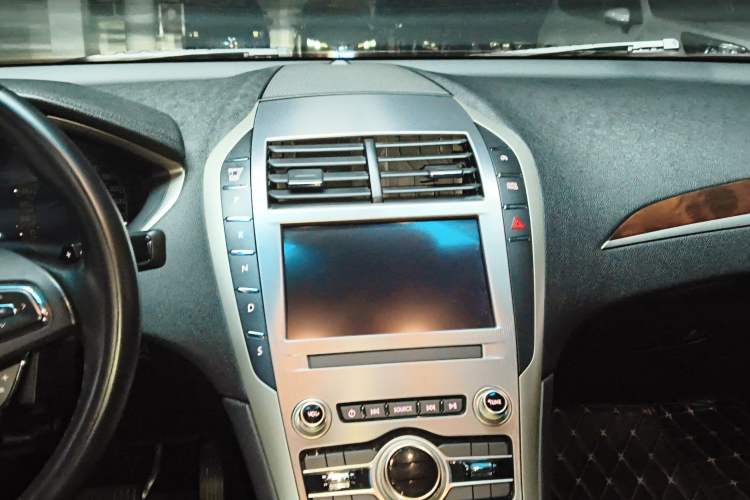 Used Lincoln MKZ 2020 2.0T Deluxe Edition