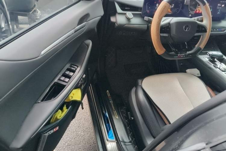 Used Changan Ruicheng PLUS 2023 1.5T DCT Prestige Edition
