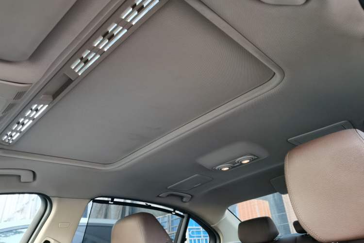 Used BMW 3 Series 2018 320Li Leading Model M Sport Package
