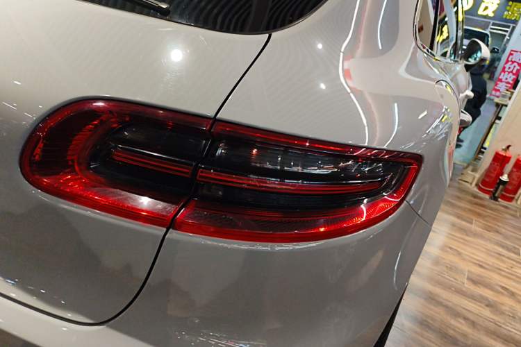 Used Porsche Macan 2014 Macan 2.0T
