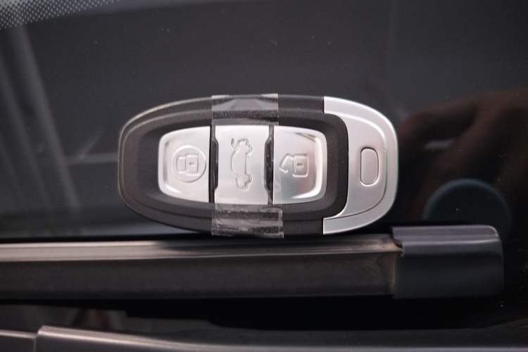 Used Hongqi E-QM5 2023 Revised Version Basic Travel Edition
