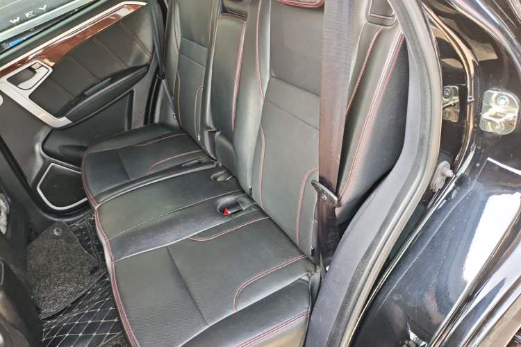 Used Geely Auto GX7 2015 Sport Edition 2.0L Automatic Luxury Model
