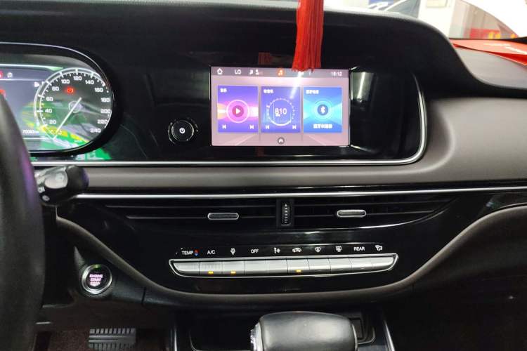 Used GAC Trumpchi M6 2019 270T DCT Luxury Edition (7-seater) China VI