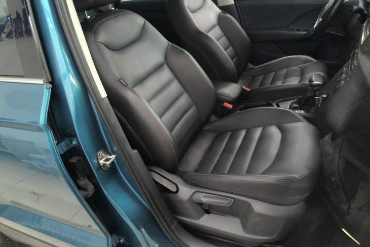 Used Volkswagen Tharu 2019 280TSI Two-Wheel Drive Luxury Version China VI Standard
