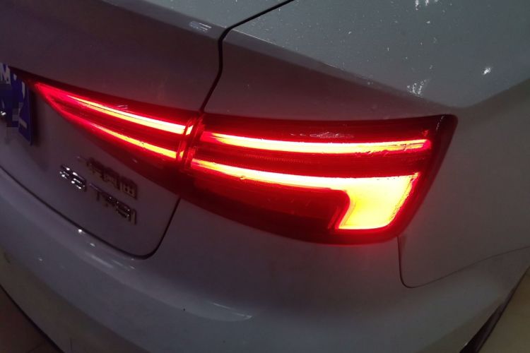 Used Audi A3 2019 Limousine 35 TFSI Fashion Edition China VI Emission Standard