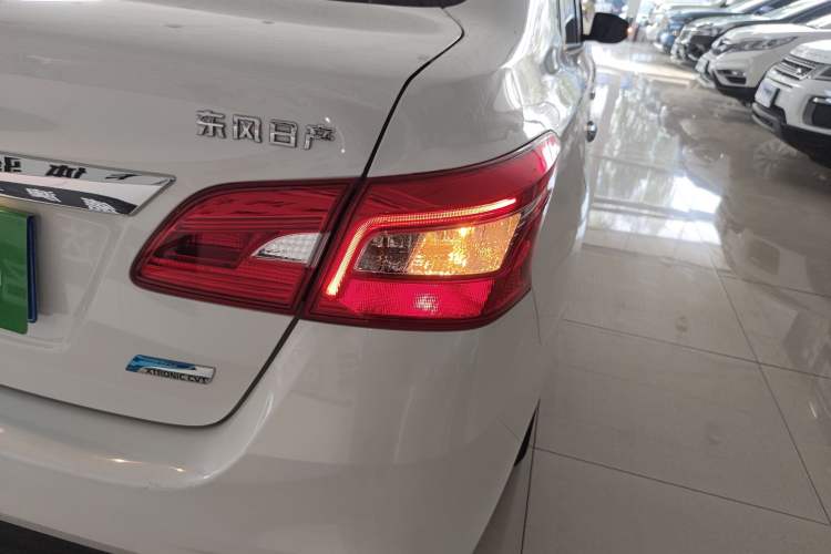 Used Nissan Sylphy 2019 1.6XV CVT Smart Connect Luxury Edition China VI Standard
