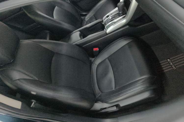 Used Honda Civic 2016 180TURBO CVT Comfort Version
