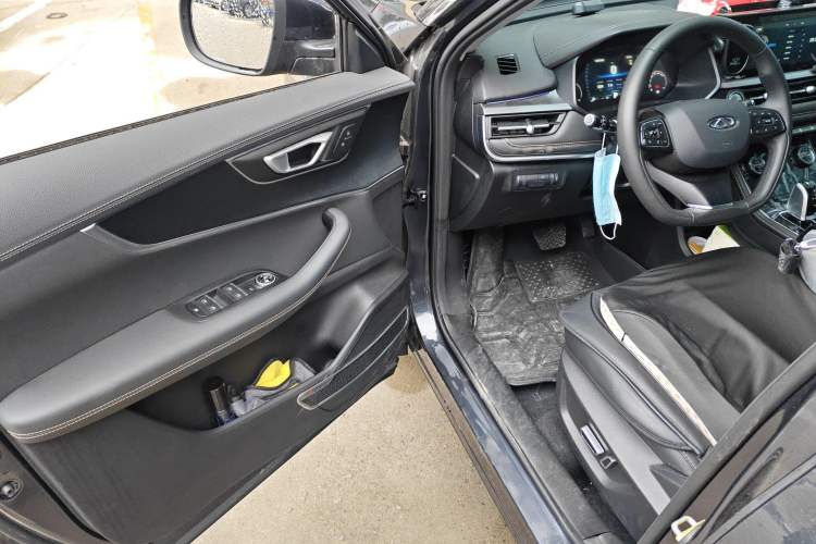 Used Chery Tiggo 8 2025 Excellence Edition 230 TCI Automatic Luxury Version 5 Seats