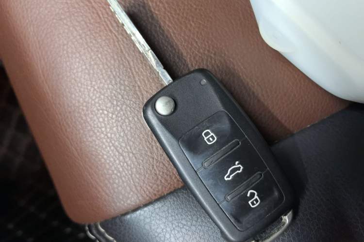 Used Volkswagen Tiguan 2017 300TSI Automatic Two-Wheel Drive Silk Road Luxury Edition
