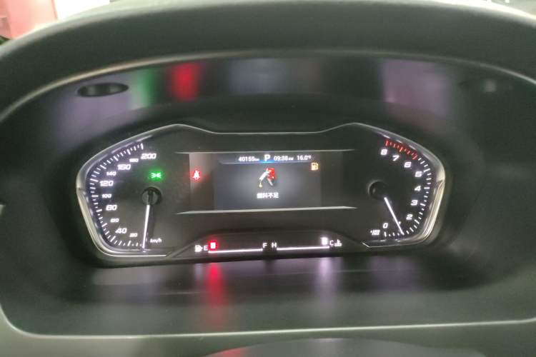 Used SAIC MAXUS G20 2021 PLUS 2.0T Gasoline Automatic Luxury Edition
