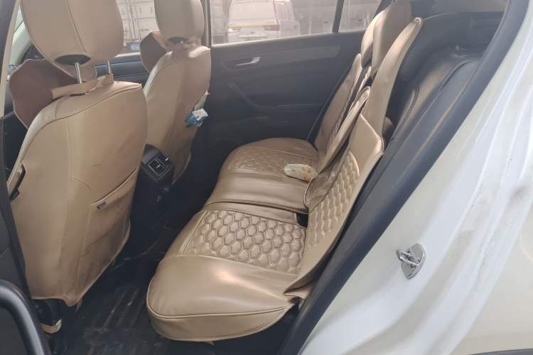 Used Qoros 5 2016 1.6T Automatic Elite Model
