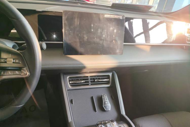 Used BYD Qin L 2024 DM-i 80KM Leading Model
