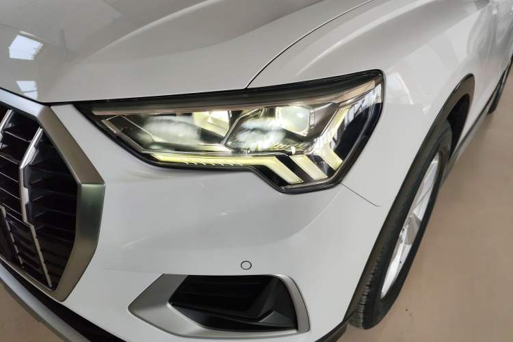 Used Audi Q3 2019 35 TFSI Advanced Style Edition
