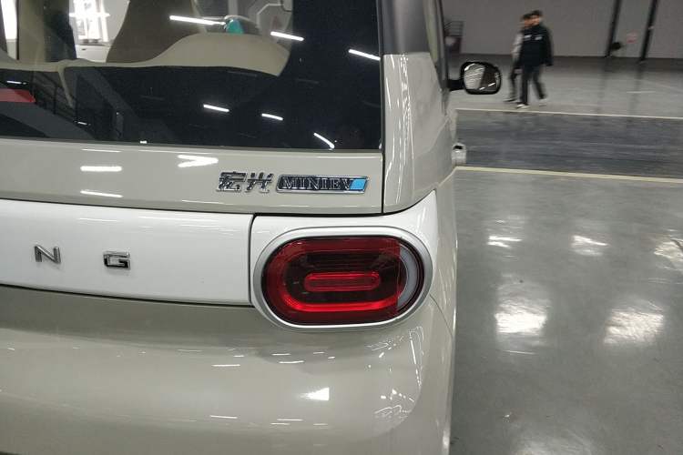 Used Wuling Hongguang MINIEV 2024 3rd Generation 215km Youth Edition