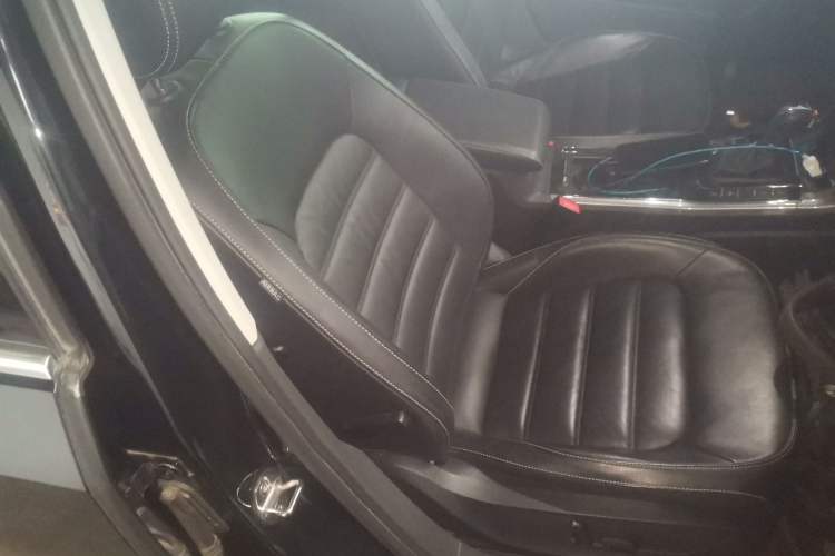 Used Volkswagen Passat 2017 330TSI DSG Luxury Edition
