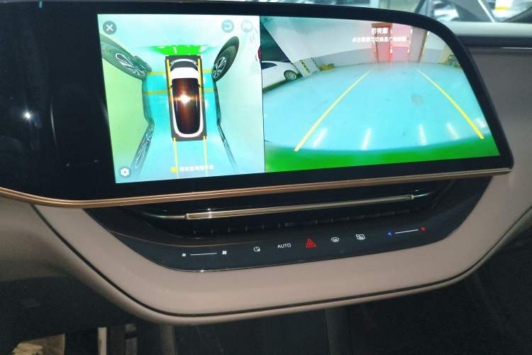 Used Hongqi EH7 2024 690 Pro