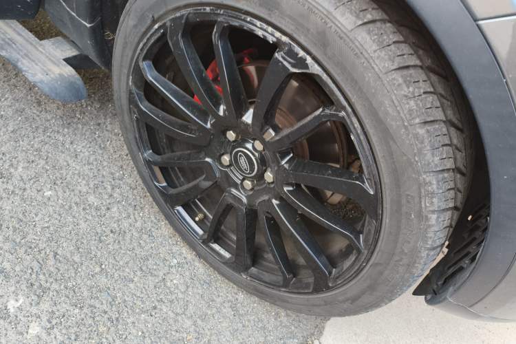 Used Land Rover Discovery 2018 2.0T SE