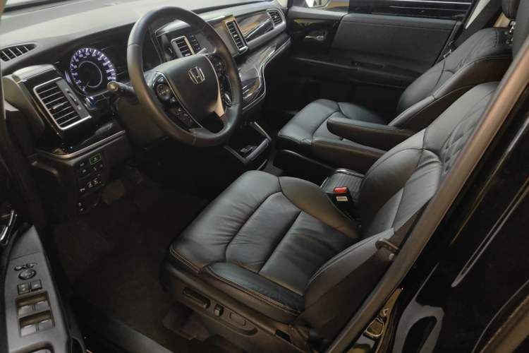 Used Honda Elysion 2019 2.0L Hybrid Luxury Edition