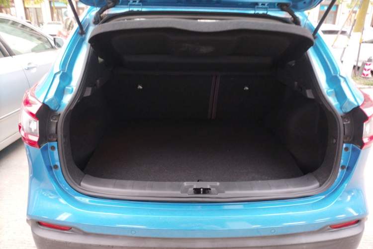 Used Nissan Qashqai 2022 2.0L CVT XV TOP Flagship Edition