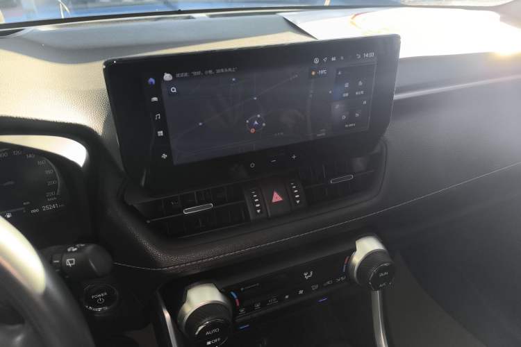 Used Toyota Wildlander 2023 Dual-Motor 2.5L E-CVT Four-Wheel Drive Prestige Edition
