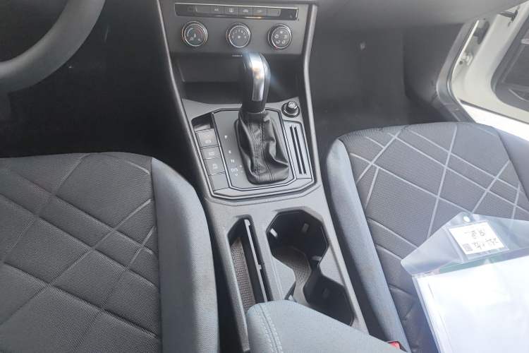 Used Volkswagen Lavida 2023 Revised 1.5L Automatic DeYi Edition