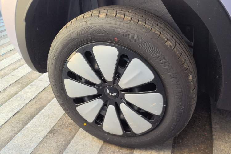 Used Wuling Bingo 2025 333 km Lingxi Deluxe Edition