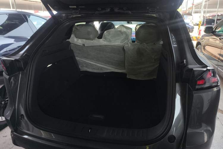 Used  S07 2025 215Max Huawei Qiankun Intelligent Driving ADS SE Range-Extended Version
