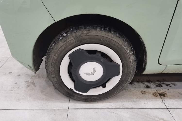 Used Wuling Hongguang MINIEV 2022 Macaron Premium Model – Lithium Iron Phosphate