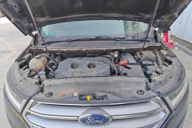 Used Ford Edge 2015 2.0T GTDi Four-Wheel Drive Prestige Model
