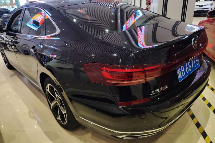 Used Volkswagen Passat 2023 Restyled 330TSI Starry Luxury Edition
