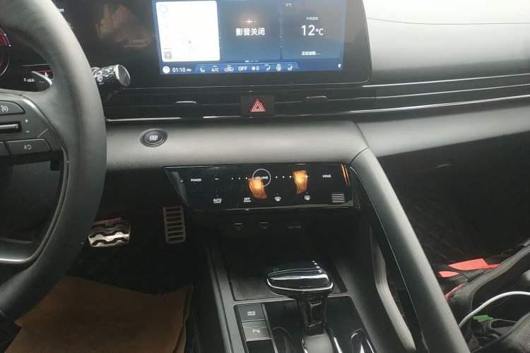 Used Hyundai Elantra 2022 240TGDi DCT LUX Prestige Edition