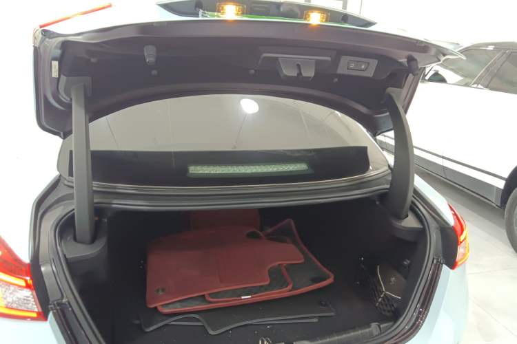 Used Maserati Ghibli 2019 3.0T Standard Version China VI
