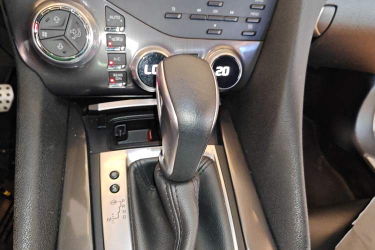 Used  5 2015 1.6T Elegant Edition THP160