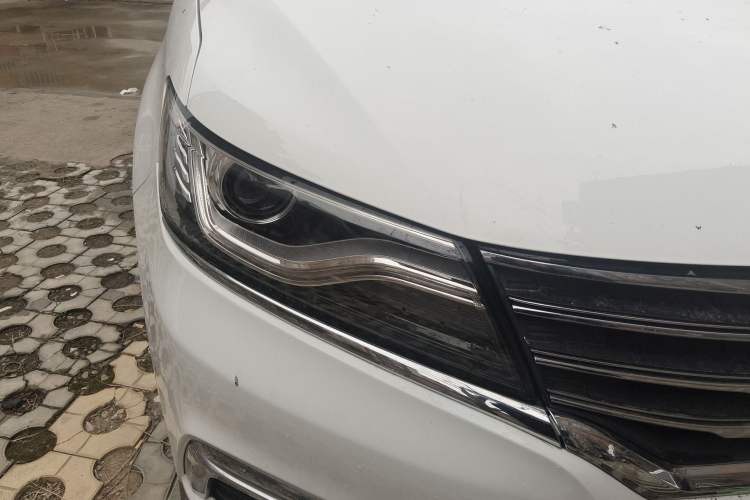 Used Roewe RX5 2016 20T Two-Wheel Drive Manual Flagship Edition